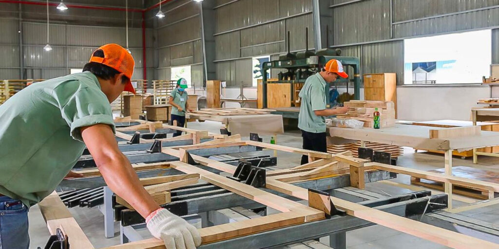 Furniture & Fixtures